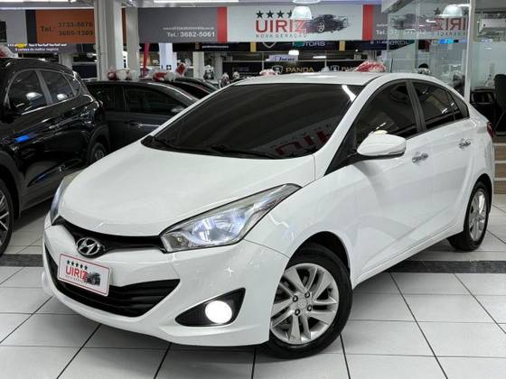 HYUNDAI HB20S 1.6 PREMIUM 16V FLEX 4P AUTOMÁTICO HYUNDAI HB20S 1.6 PREMIUM 16V FLEX 4P AUTOMÁTICO